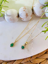 Load image into Gallery viewer, Emerald and Diamond Necklace