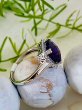 Load image into Gallery viewer, Amethyst and Diamond Ring