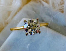 Load image into Gallery viewer, Lab Grown Diamond Ring