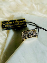 Load image into Gallery viewer, Two-tone Gold and Diamond Band