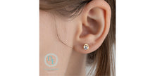 Load image into Gallery viewer, Lab Grown Diamond Earrings
