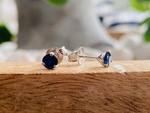 Load image into Gallery viewer, Sapphire Earrings
