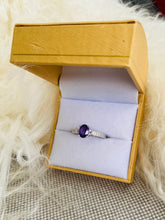 Load image into Gallery viewer, Amethyst and Diamond Ring
