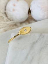 Load image into Gallery viewer, Minimalist Signet Ring
