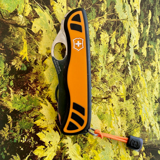 Swiss Army Knife - Hunter XT Grip (Orange/Black)