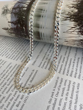 Load image into Gallery viewer, Men&#39;s Silver Chain
