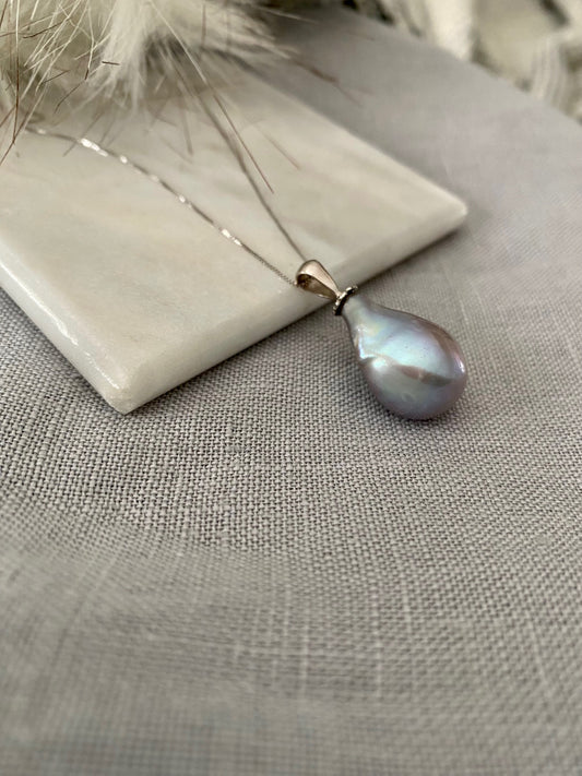 Baroque Pearl Necklace