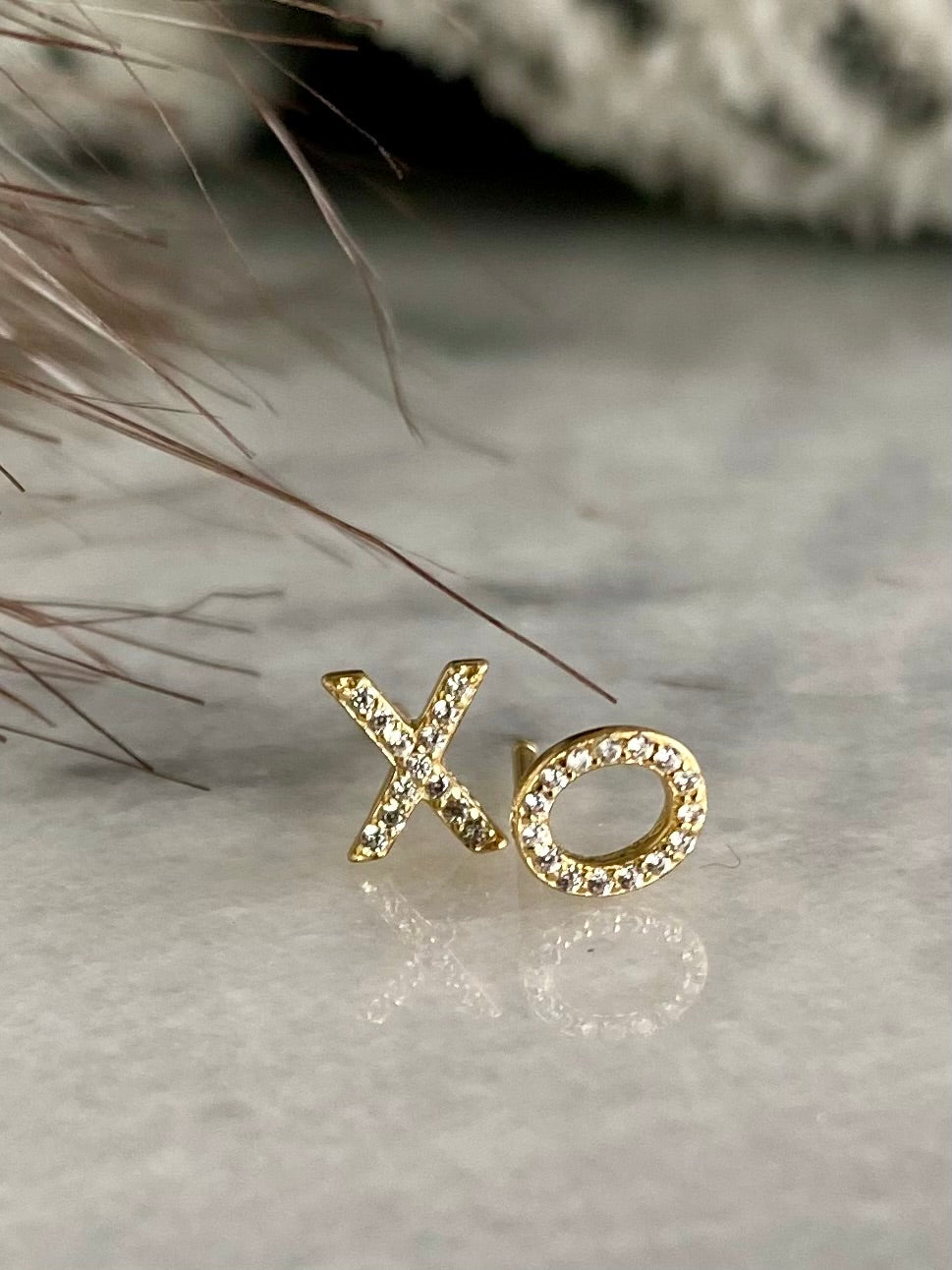X and O earrings