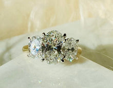 Load image into Gallery viewer, Lab Grown Diamond Three-stone Ring
