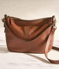 Load image into Gallery viewer, Jolie Leather Crossbody Bag
