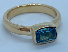 Load image into Gallery viewer, Vintage Rings set with Genuine Stones
