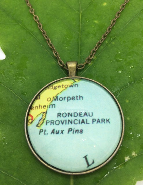 Rondeau & Erieau Necklace